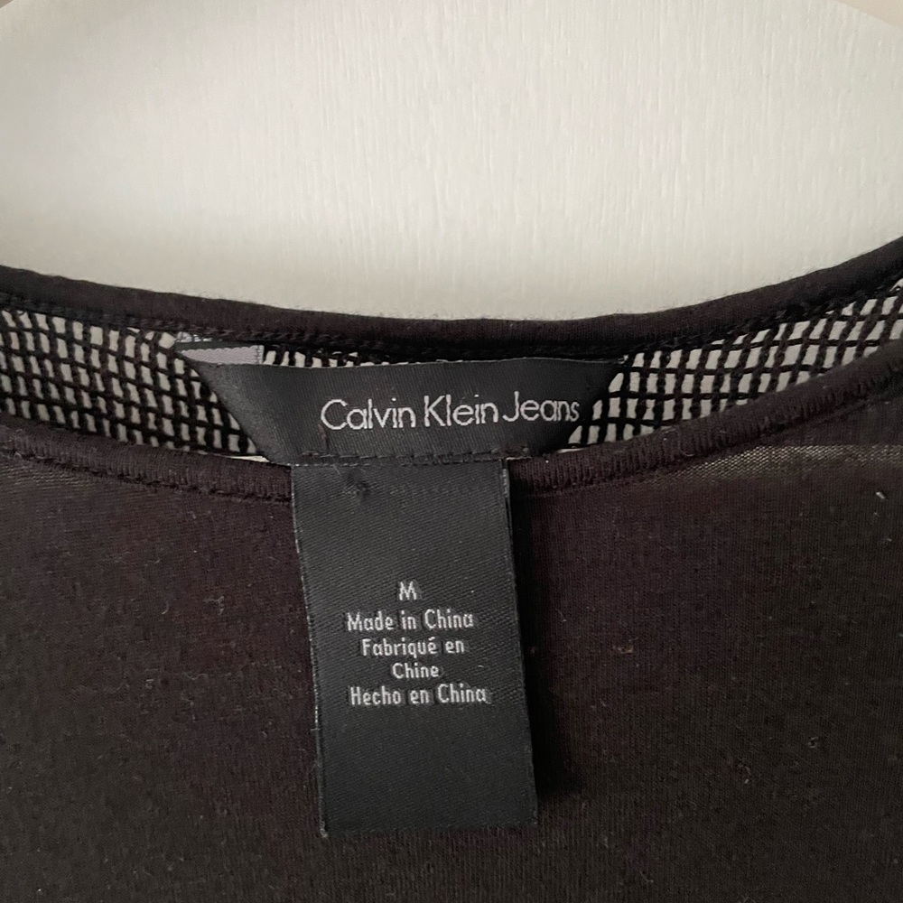 Calvin Klein Jeans Black Long Sleeve Top Mesh Panel V-Back Modal Blend Size M - Picture 2 of 6